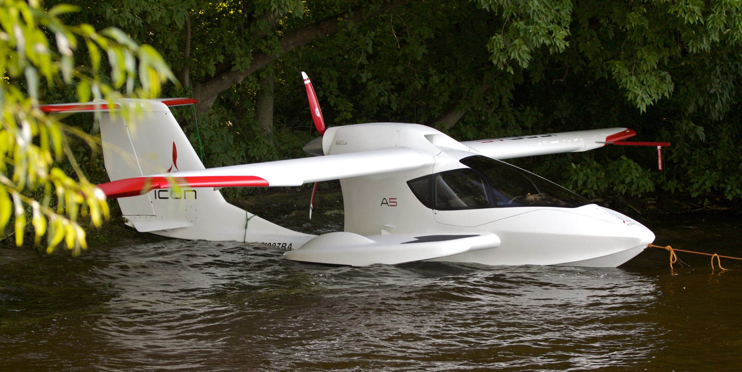 Exploring the Icon A5 Aircraft