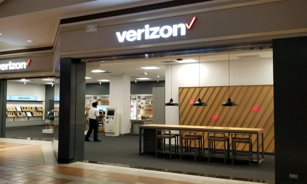 Navigating the Digital Landscape A Year in Review of Verizon's Impact