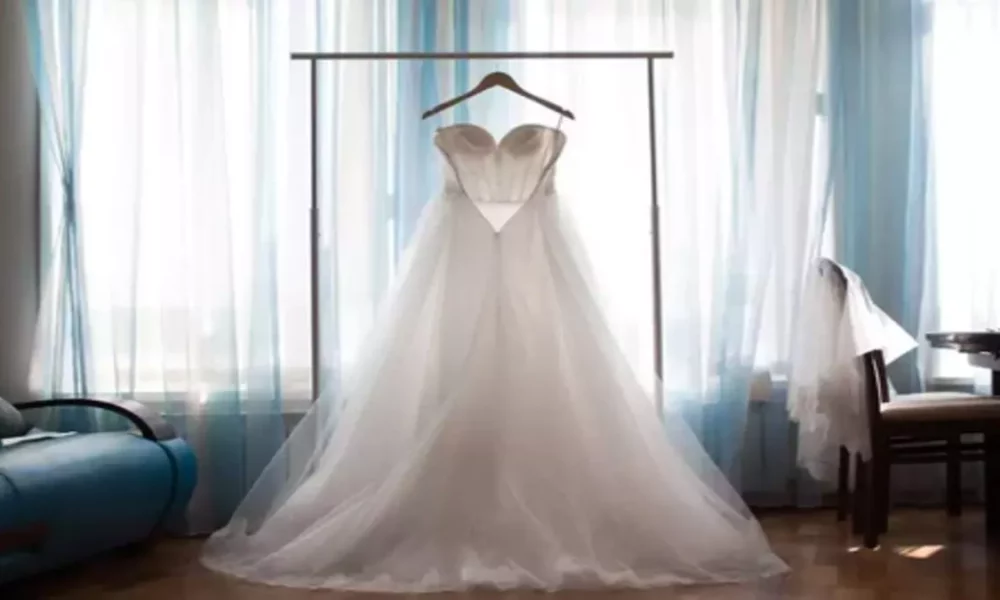 Weatherproofing Wedding Dresses: Precautions