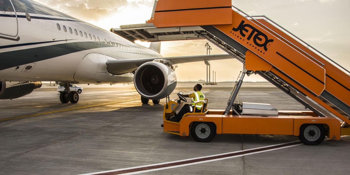How To Choose the Right Ground Support Equipment for Your Aircraft Fleet?