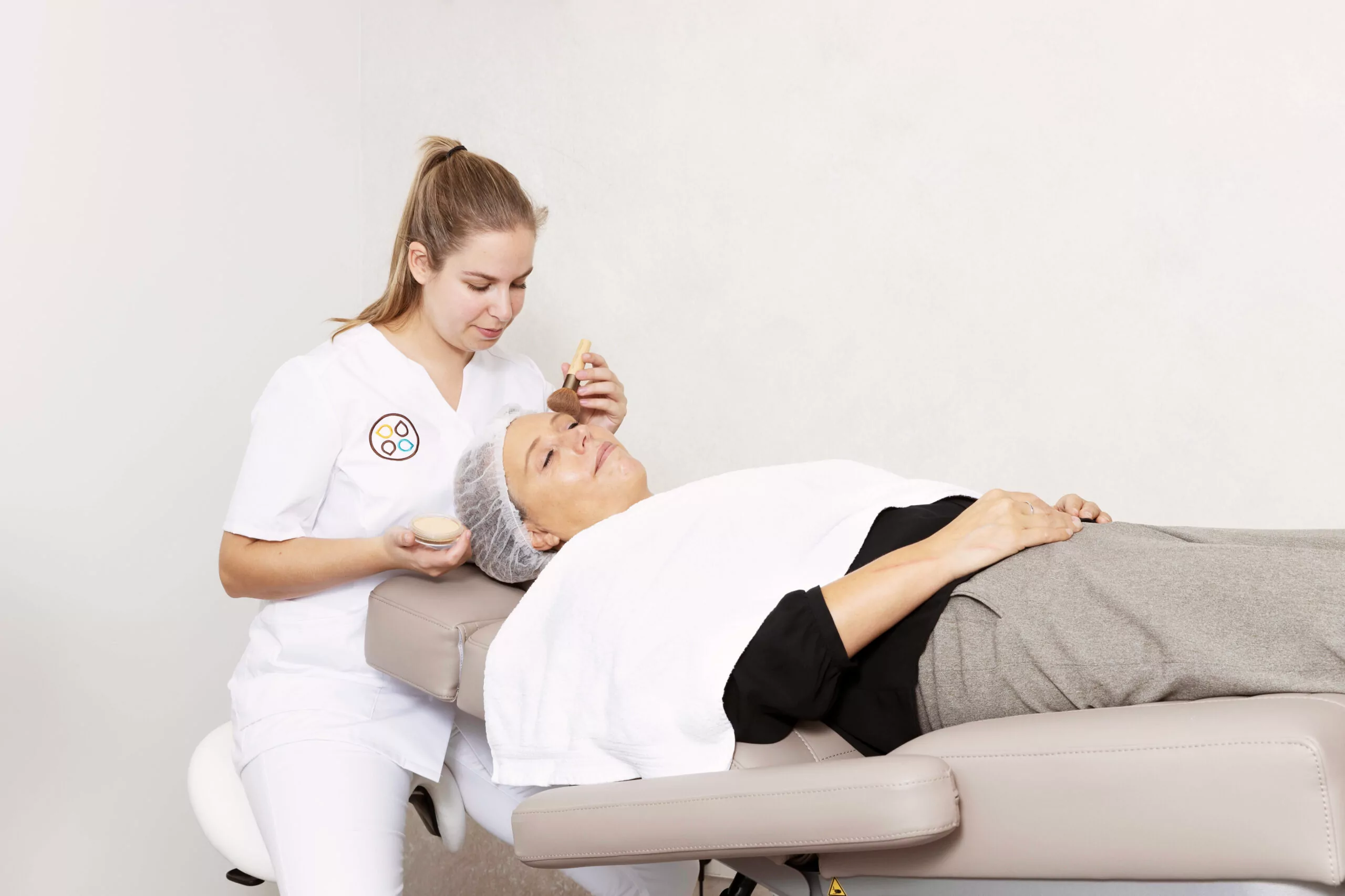 Knowing the Advantages of Options for Discreet Therapy