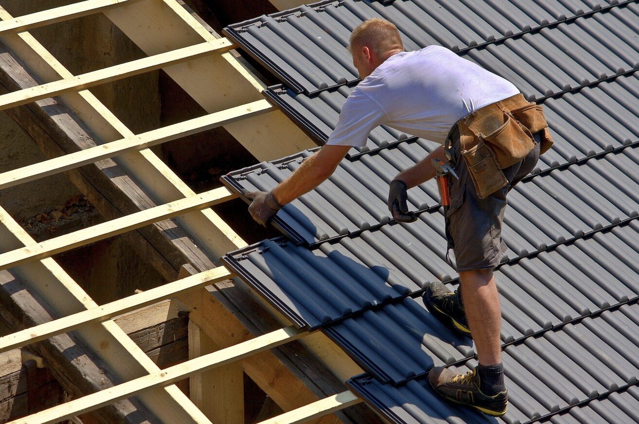 Advice From Roofing Experts on The Importance of Regular Roof Maintenance