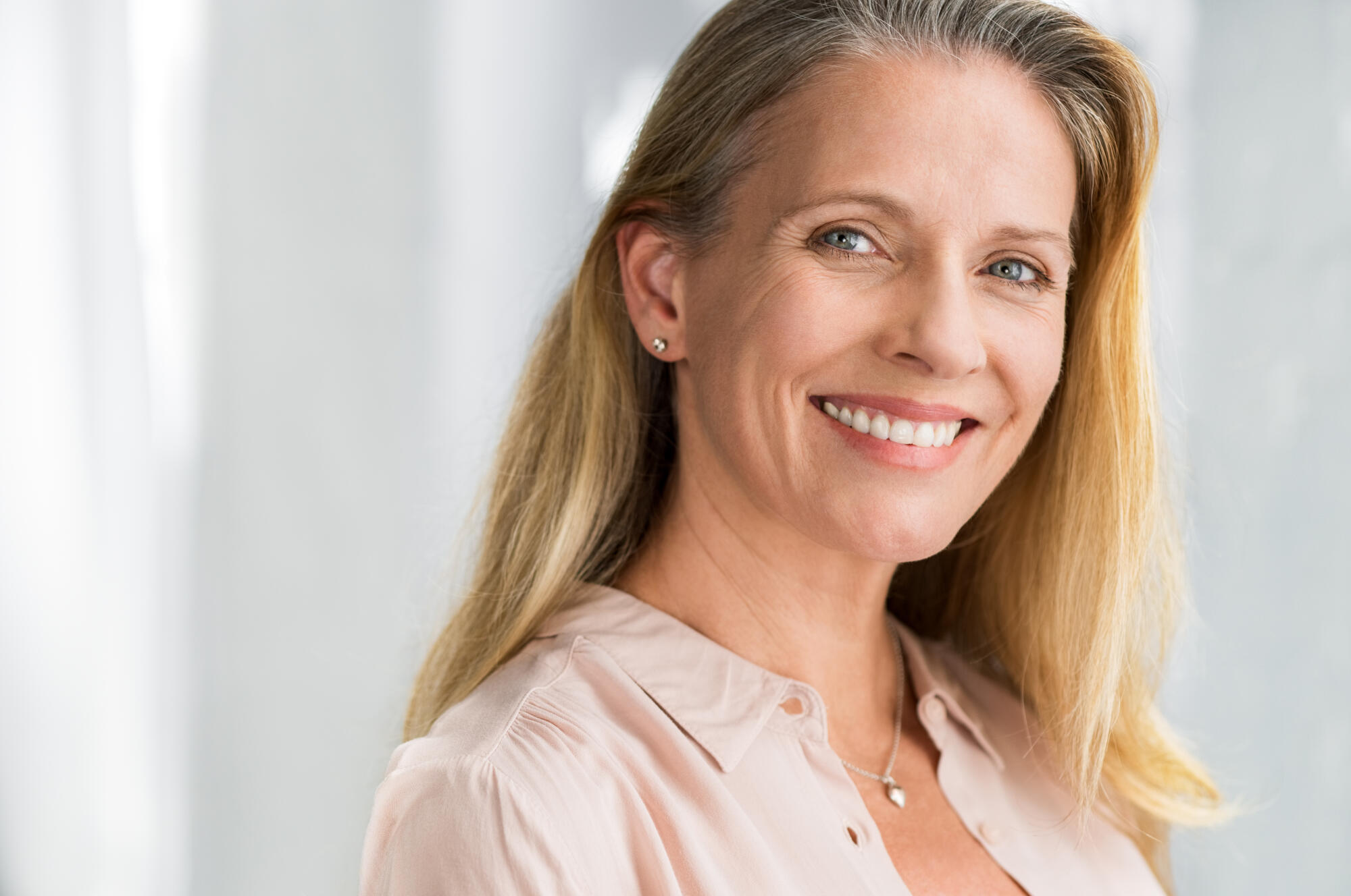 The Benefits of Full-Mouth Dental Implants for Restoring Your Smile