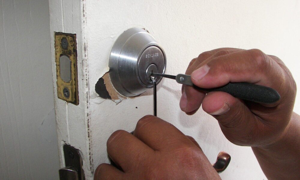 DIY vs Professional Lock Repairs: What's the Best Option?