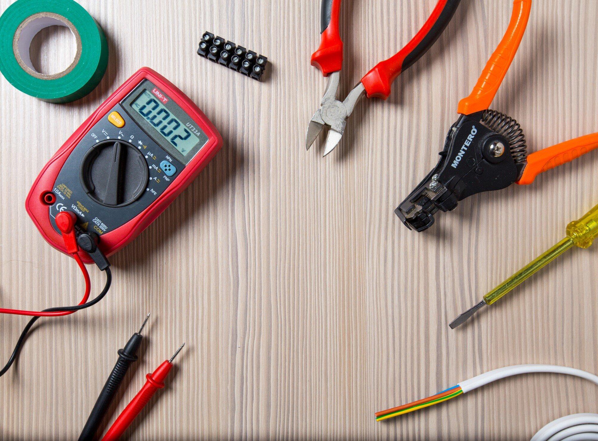 Maximizing Safety and Compliance: The Role of a Commercial Electrician