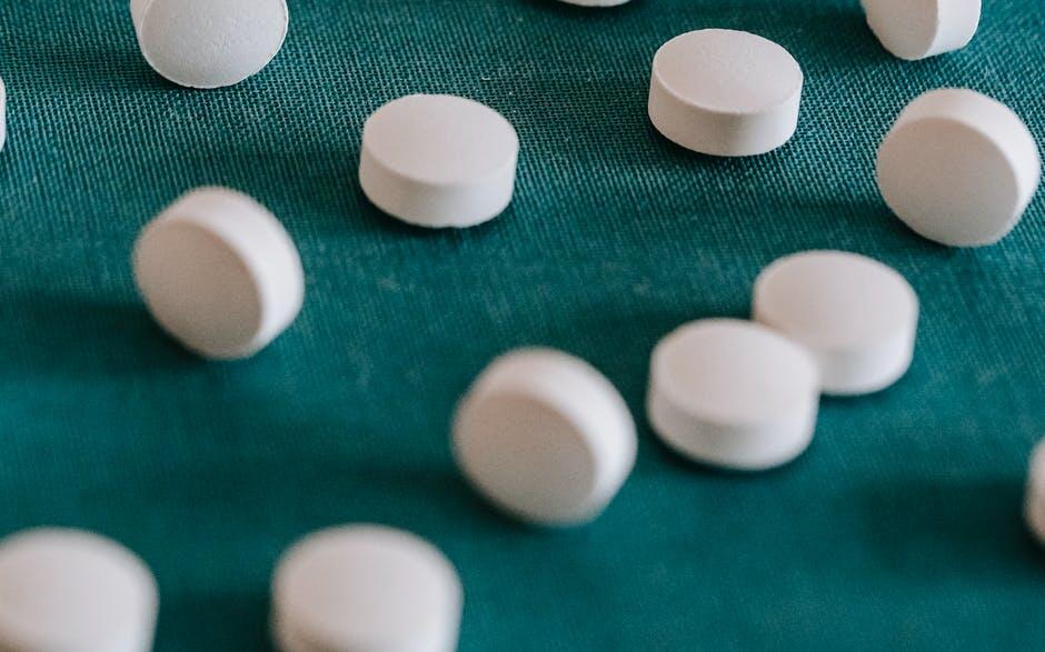 The Science Behind Benzodiazepines vs Barbiturates: Understanding How They Work