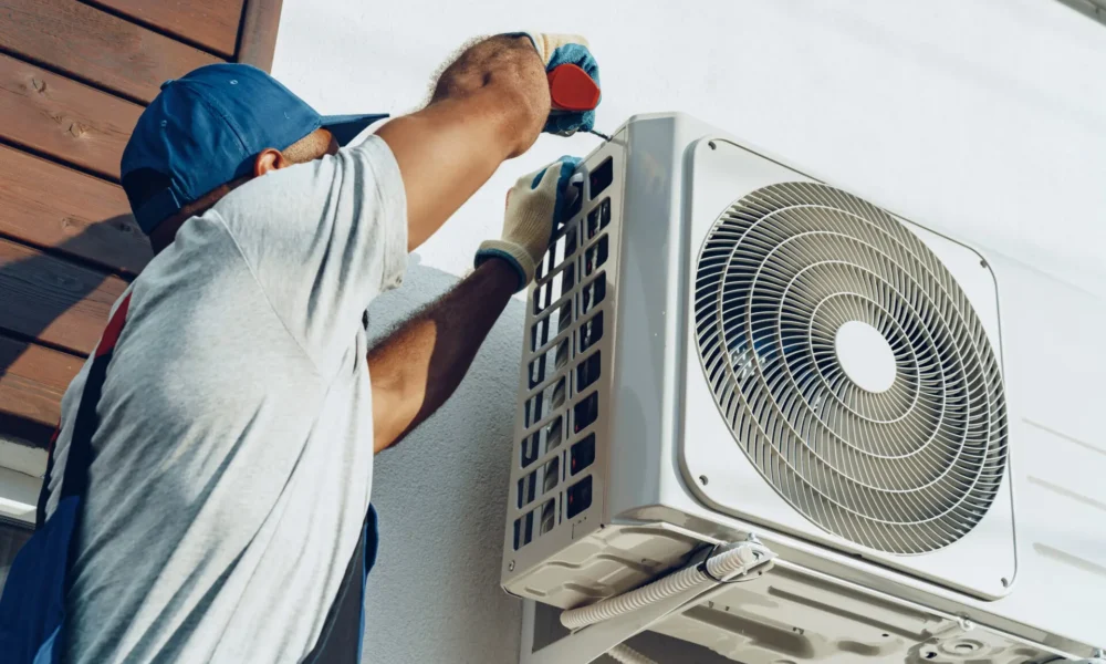 How to Choose the Right HVAC Contractor for AC Repair: Factors