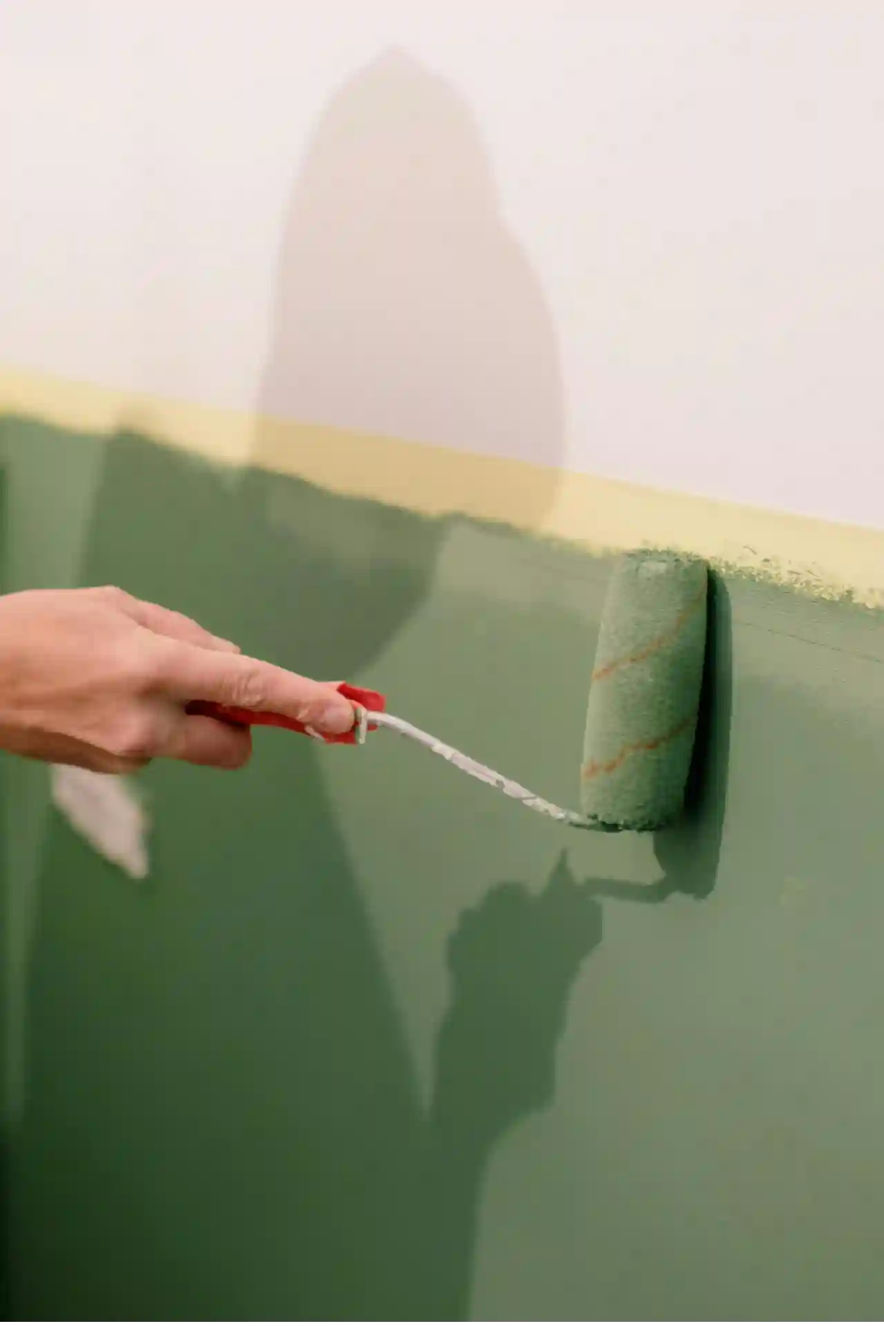 11 Key Tips for Repainting the Interior and Exterior of 3-Story Houses