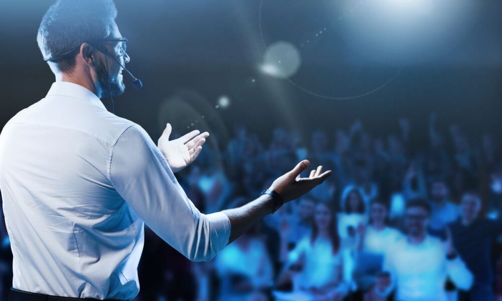 The Evolution of Motivational Speaking: Trends and Predictions