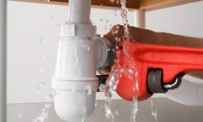 Quick Fixes: The Role of an Emergency Plumber in Crisis Situations