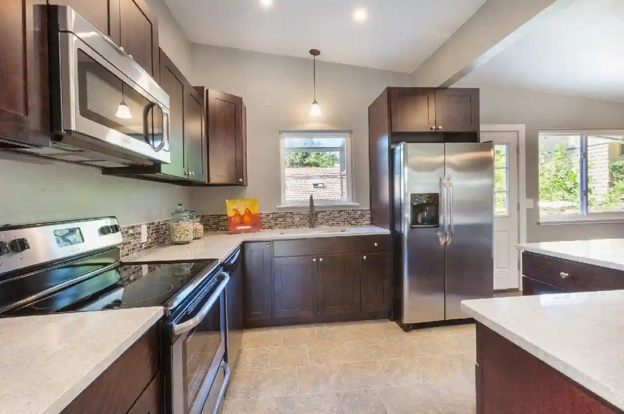 True Cost: Are White Quartz Kitchen Countertops Worth the Investment?