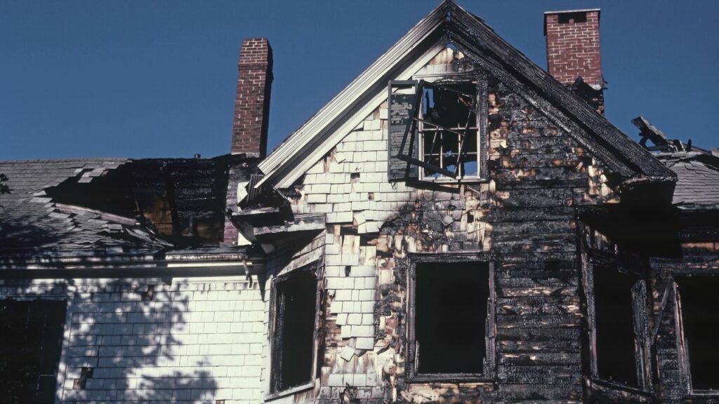 Maximizing Value: How to Sell a Damaged Property