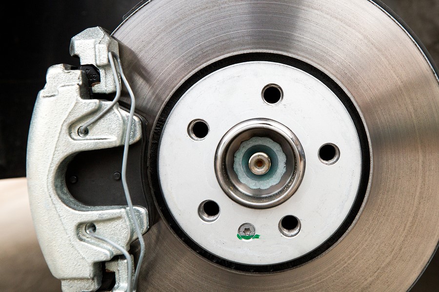 Discs and Pads. How to Extend the Life of Car Brakes