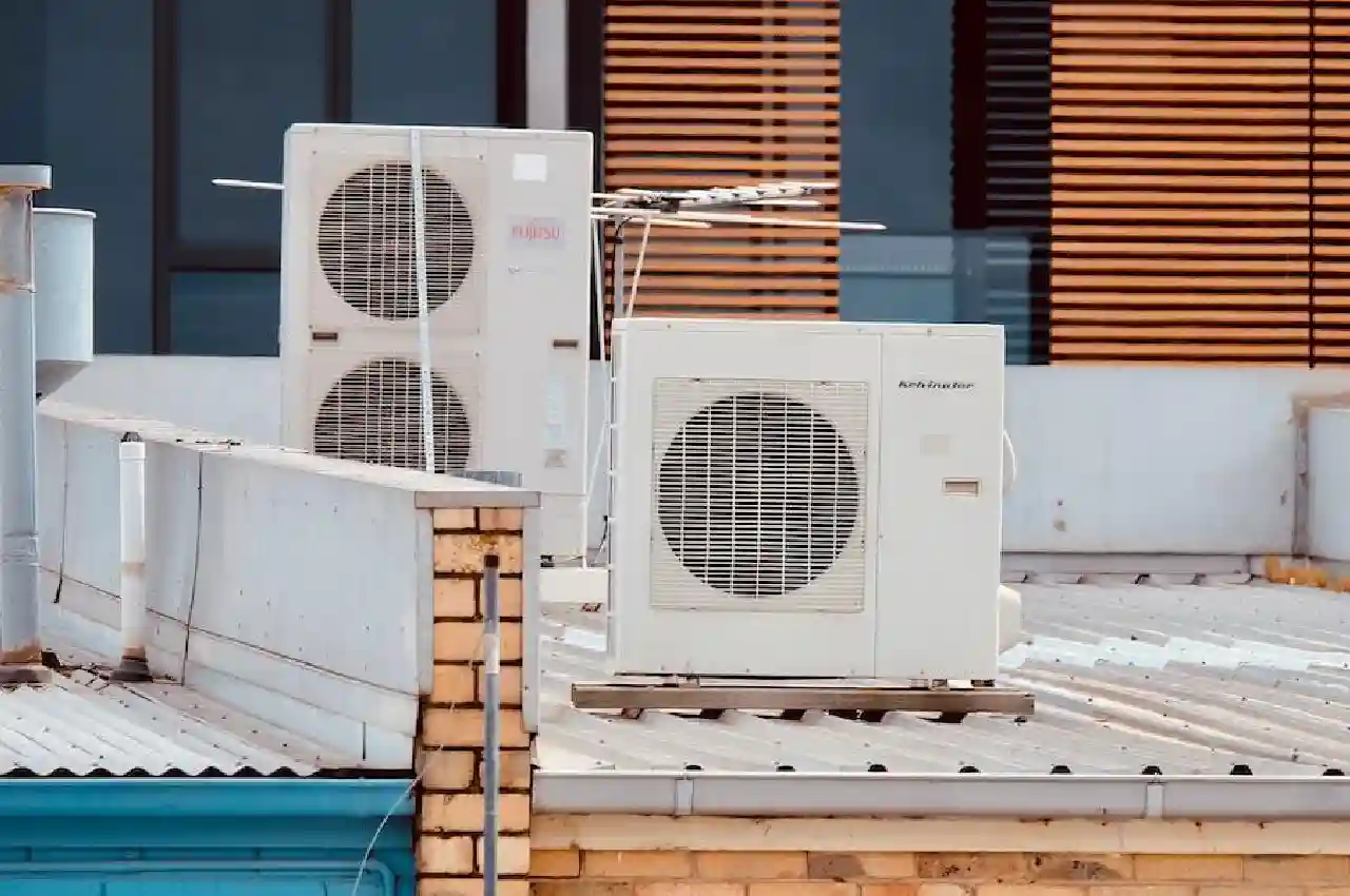 Top 6 Signs You Need Emergency HVAC Services Immediately