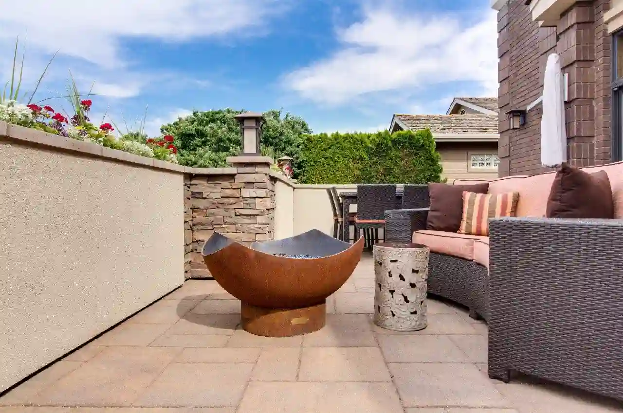 Maximizing Small Spaces: Modern Concrete Patio Ideas for Urban Dwellers