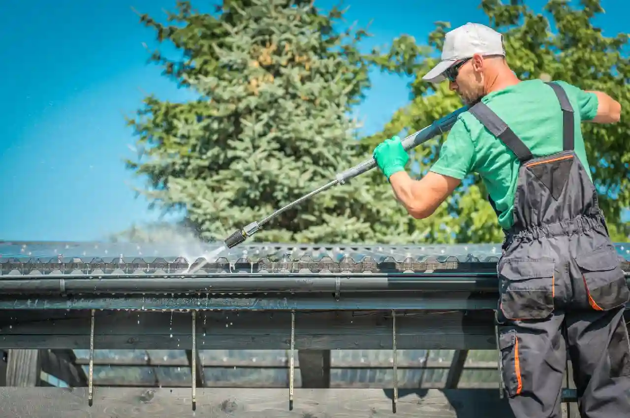 Pressure Washer Roof Cleaning: DIY vs. Hiring a Professional