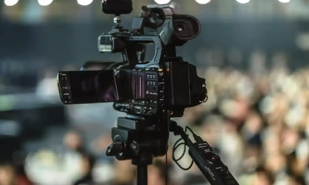 The Benefits of Using a Video Production Studio for Your Business Marketing