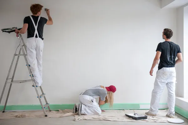 Why Do Painters Wear White? The Tradition Explained