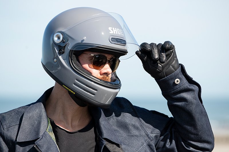 How To Choose a Motorbike Helmet