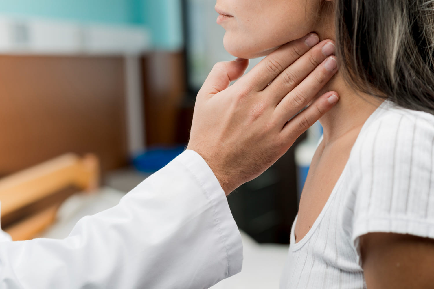 Thyroid Surgery Singapore: What does it Actually Involve?